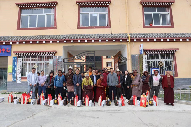 ��������88304����